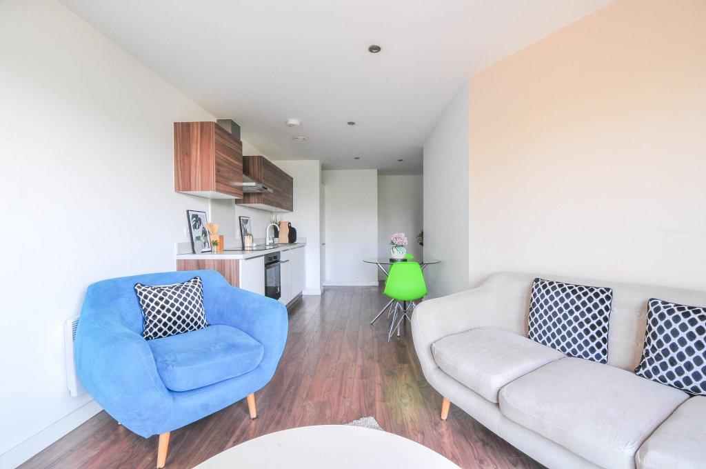 Apartment in Manchester, City Centre - View 4