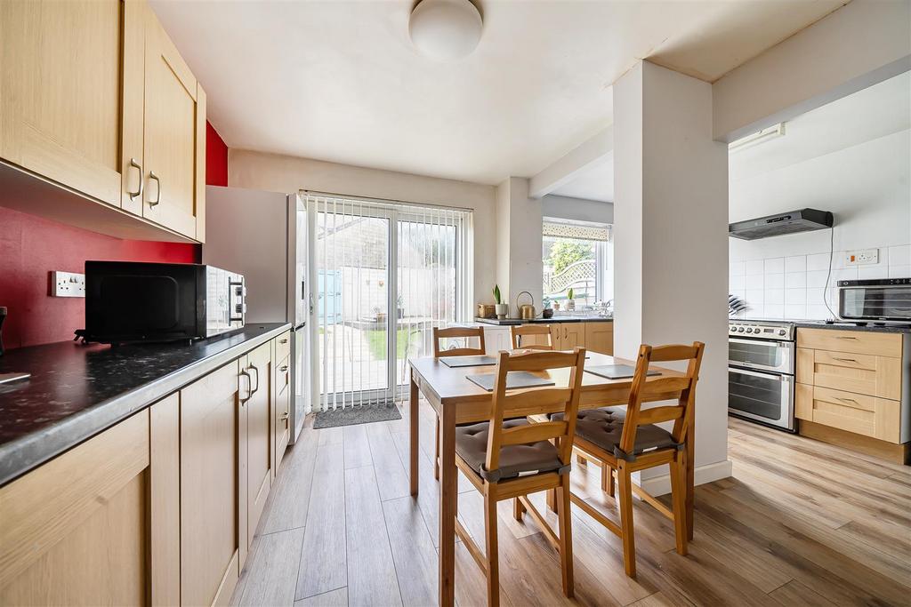 House in Oldland Common, Bitton - View 3