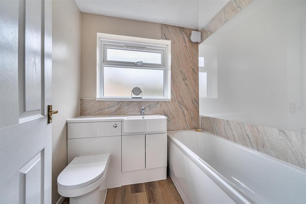 House in Oldland Common, Bitton - View 5