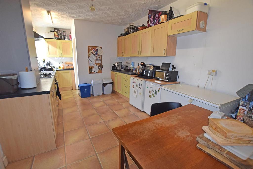 House in Cardiff - View 4