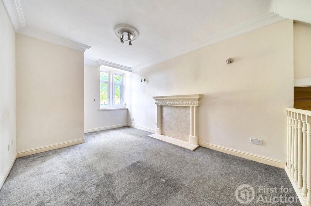 Apartment in Nottingham, Nottinghamshire - View 2
