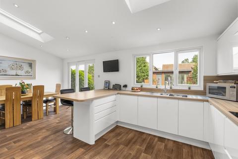 2 bedroom terraced house for sale, Broomfields, Hatfield Heath CM22