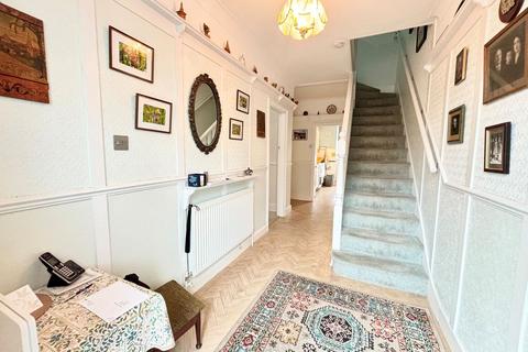 3 bedroom terraced house for sale, Murray Avenue, Bromley BR1