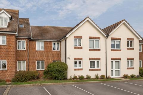 2 bedroom retirement property for sale, Shrubbs Drive, Buckingham Court Shrubbs Drive, PO22