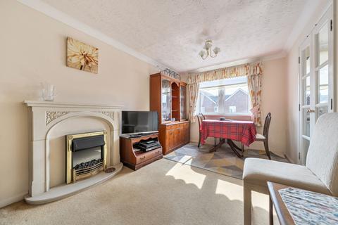 2 bedroom retirement property for sale, Shrubbs Drive, Buckingham Court Shrubbs Drive, PO22