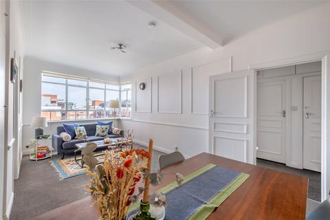 1 bedroom apartment for sale, Oslo Court, Prince Albert Road, St John's Wood, London, NW8