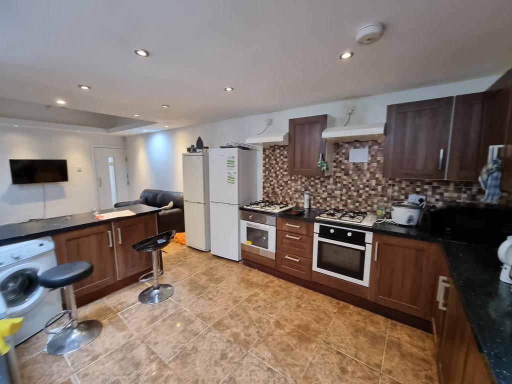 House in Birmingham, Bournbrook - View 2