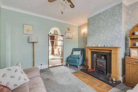 4 bedroom semi-detached house for sale, Packmores Road, London, SE9