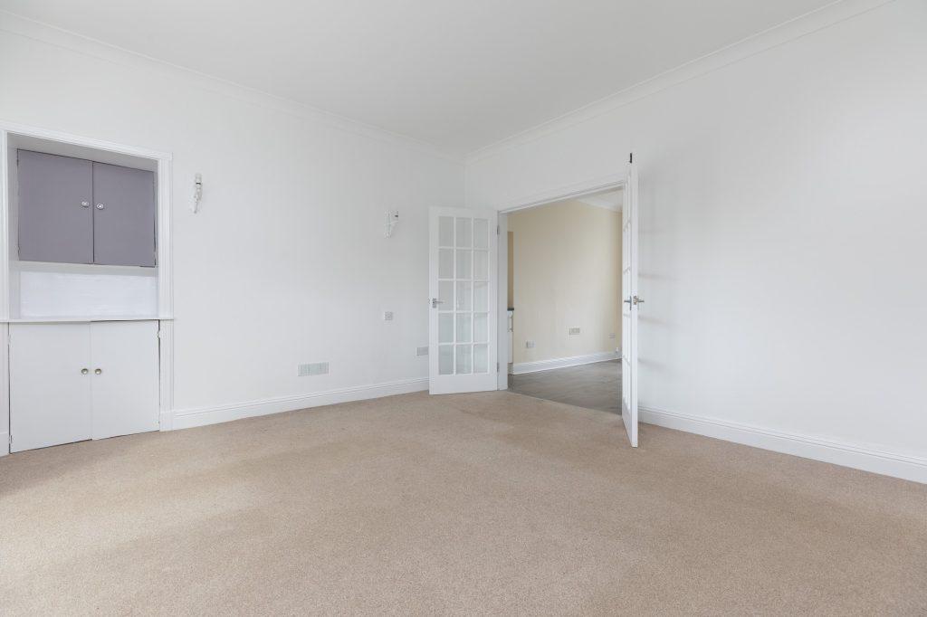 House in Giffnock - View 4