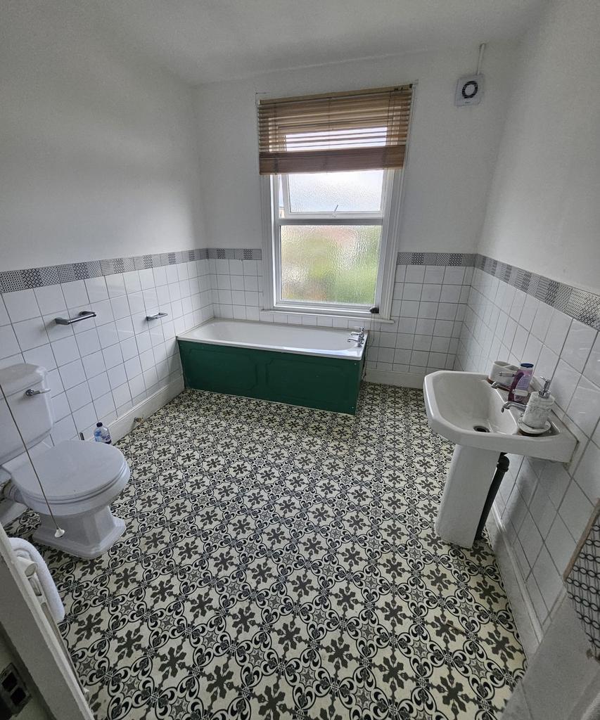 House in Bristol - View 5
