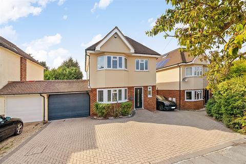 4 bedroom detached house for sale, Colman Close, Epsom KT18