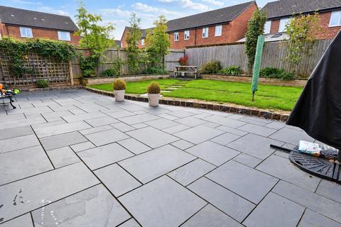 4 bedroom detached house for sale, Cormorant Close, Farndon CH3