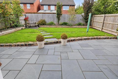 4 bedroom detached house for sale, Cormorant Close, Farndon CH3