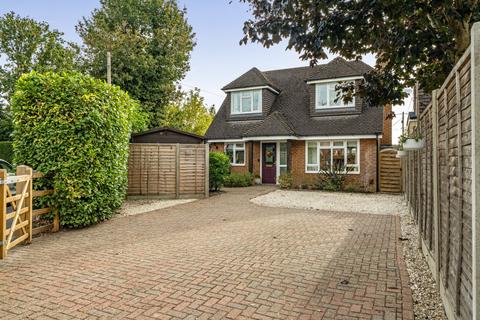 3 bedroom detached house for sale, Nash Grove Lane, Finchampstead, Wokingham