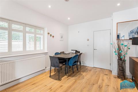3 bedroom semi-detached house for sale, York Road, New Barnet, Barnet, EN5