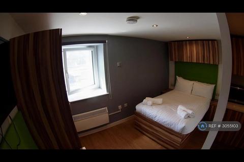 1 bedroom flat to rent, Kirkgate, Huddersfield, HD1