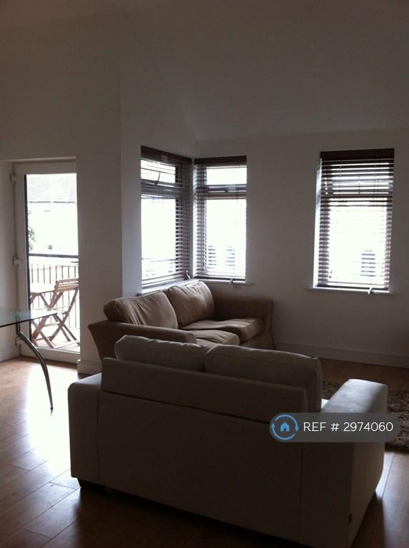 Apartment in Cambridge - View 3