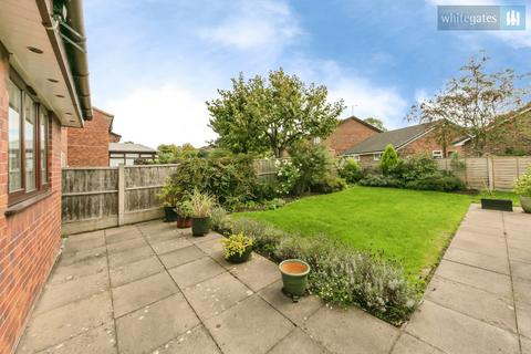 2 bedroom bungalow for sale, Mercer Way, Cheshire CW5