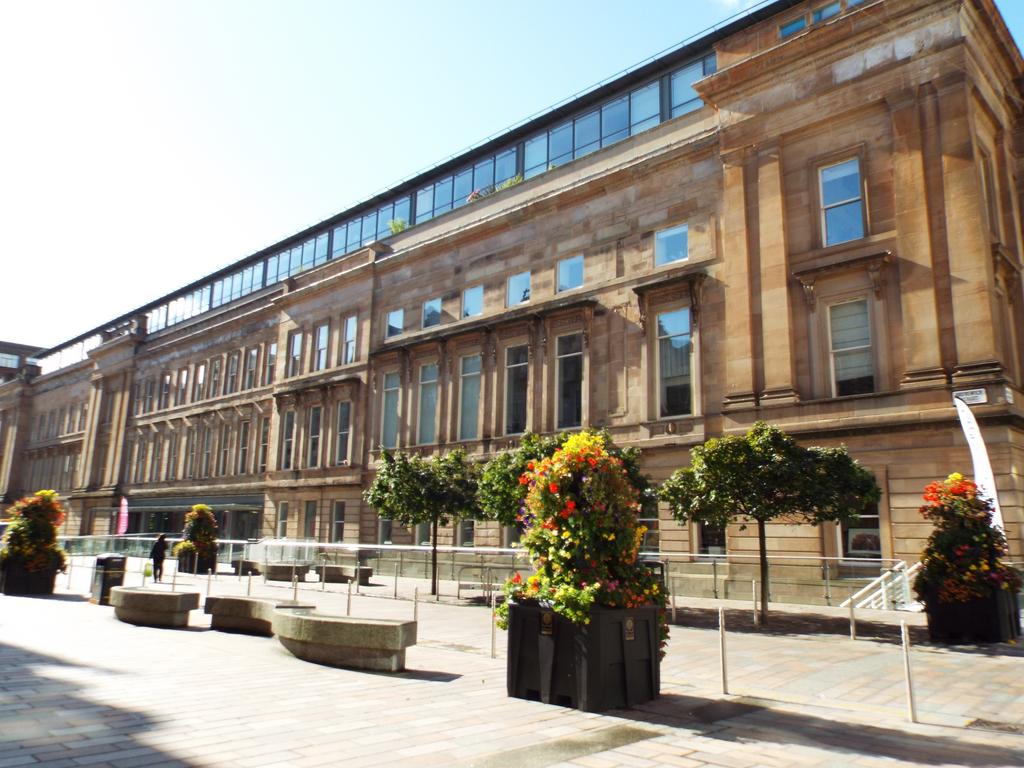 House in Glasgow - View 2