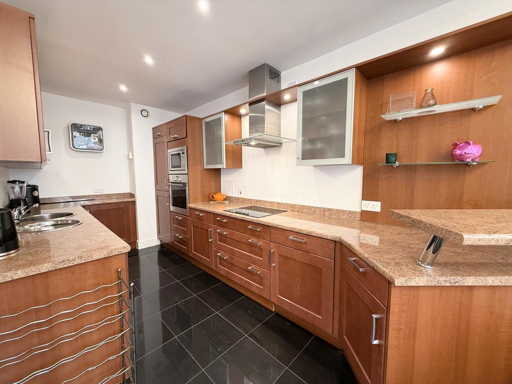 House in Glasgow - View 5
