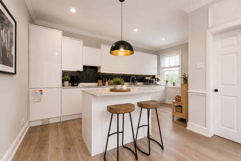 3 bedroom house for sale, London SW5