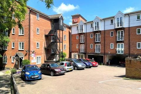 1 bedroom retirement property for sale, Castle View, Hockerill Street, Bishop's Stortford, Hertfordshire, CM23 2XR