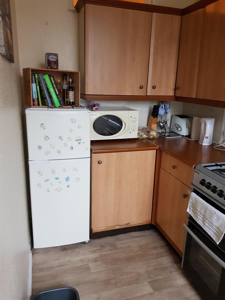 Apartment in Edinburgh, Leith Central - View 5