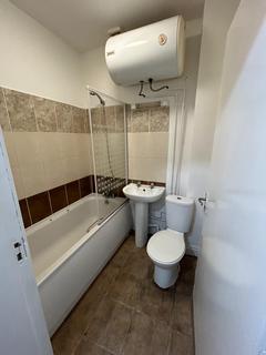 2 bedroom terraced house to rent, Conway Street, Birkenhead CH41