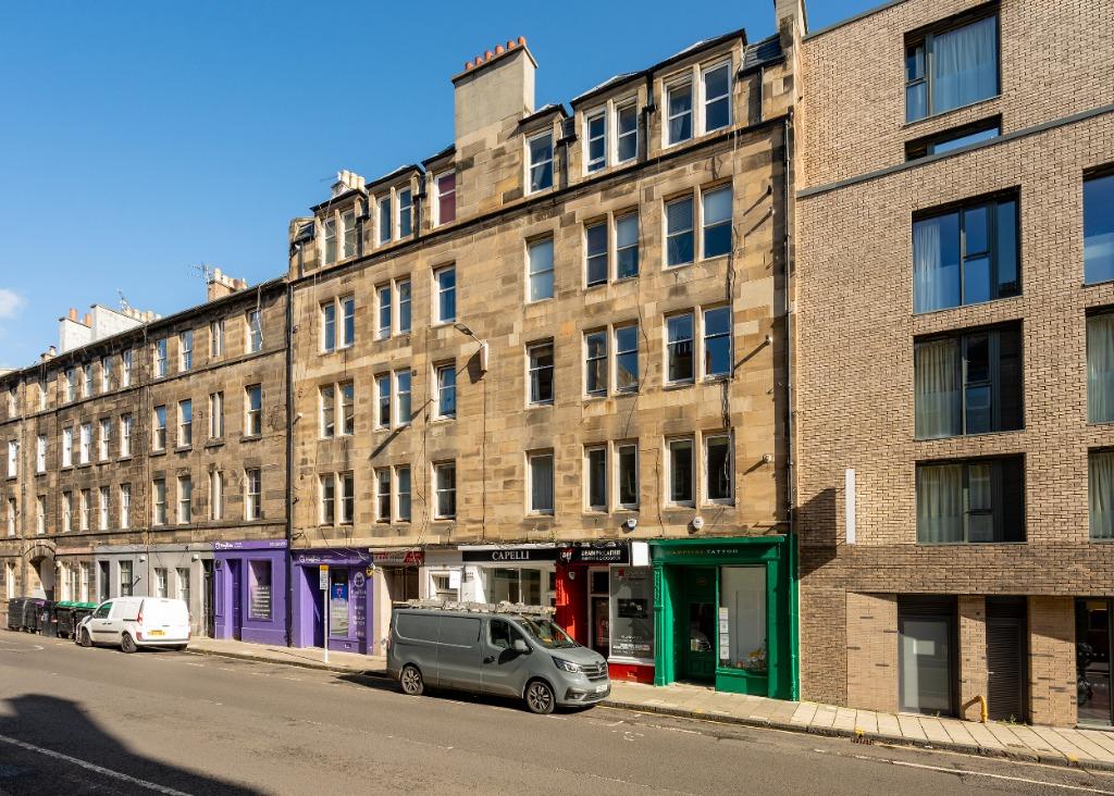 Apartment in Edinburgh - View 2