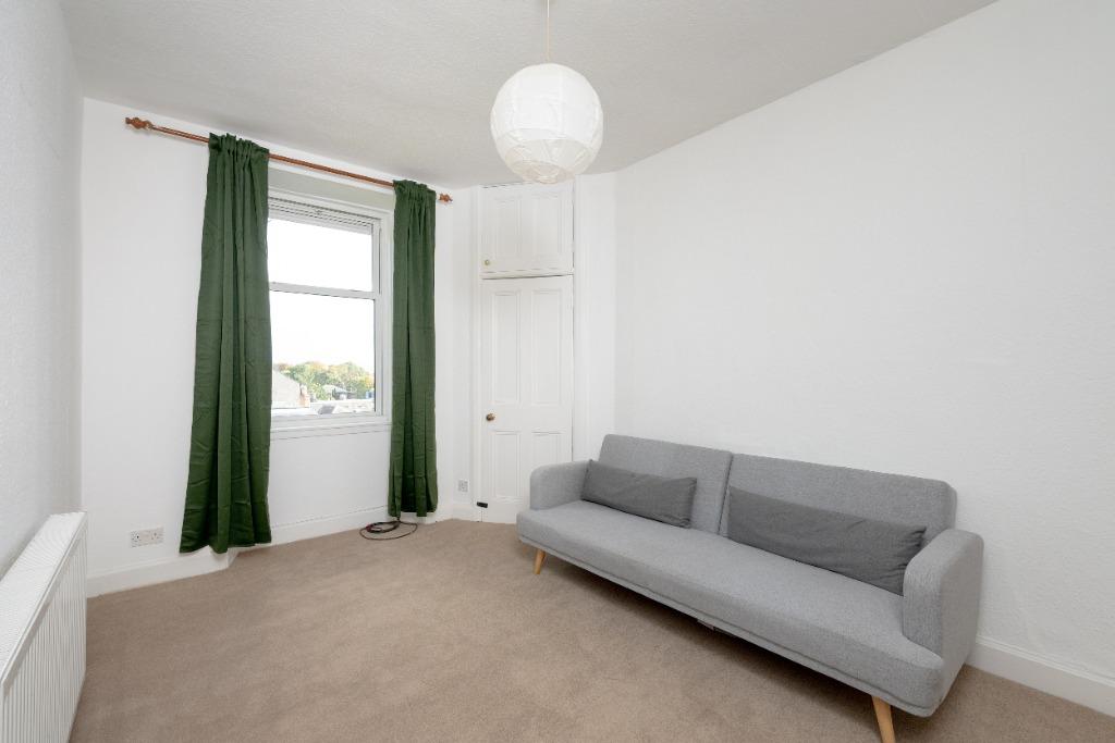 Apartment in Edinburgh - View 3