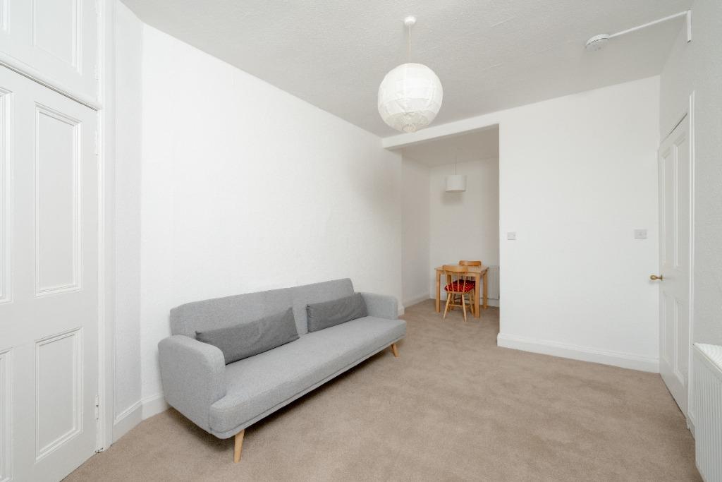 Apartment in Edinburgh - View 5