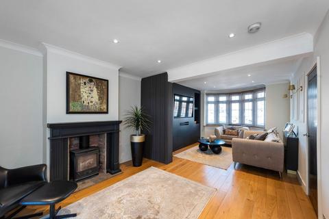 4 bedroom semi-detached house for sale, First Avenue, Bexleyheath, DA7