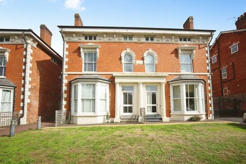 2 bedroom apartment for sale, Warwick Road, Solihull