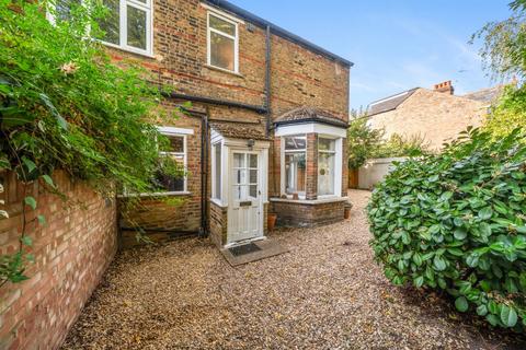 2 bedroom cottage for sale, 24B Woodhurst Road, London, W3 6SP