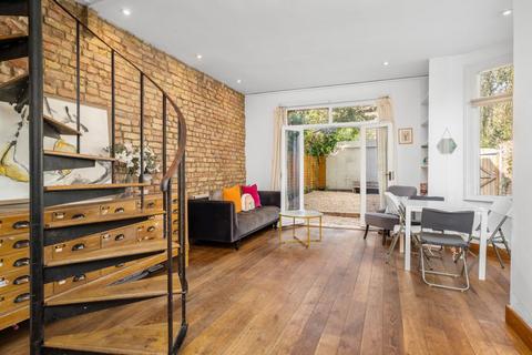 2 bedroom cottage for sale, 24B Woodhurst Road, London, W3 6SP