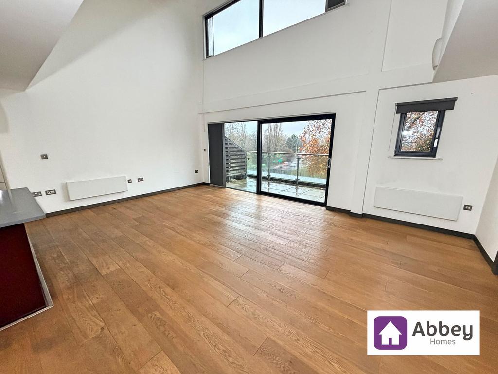 Apartment in Leicester - More