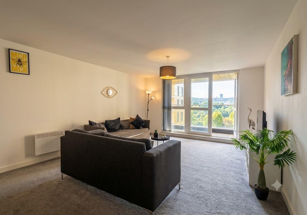 Apartment in Salford, Blackfriars, Lower Broughton - More