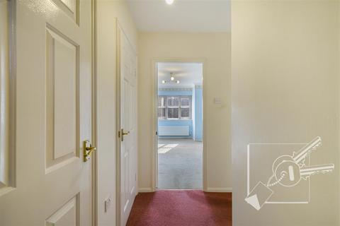 1 bedroom retirement property for sale, St James Oaks, Trafalgar Road, Gravesend