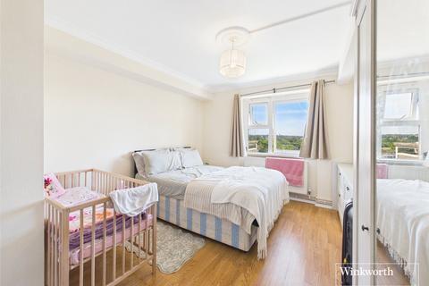 2 bedroom apartment for sale, Longford Court, Hendon NW4