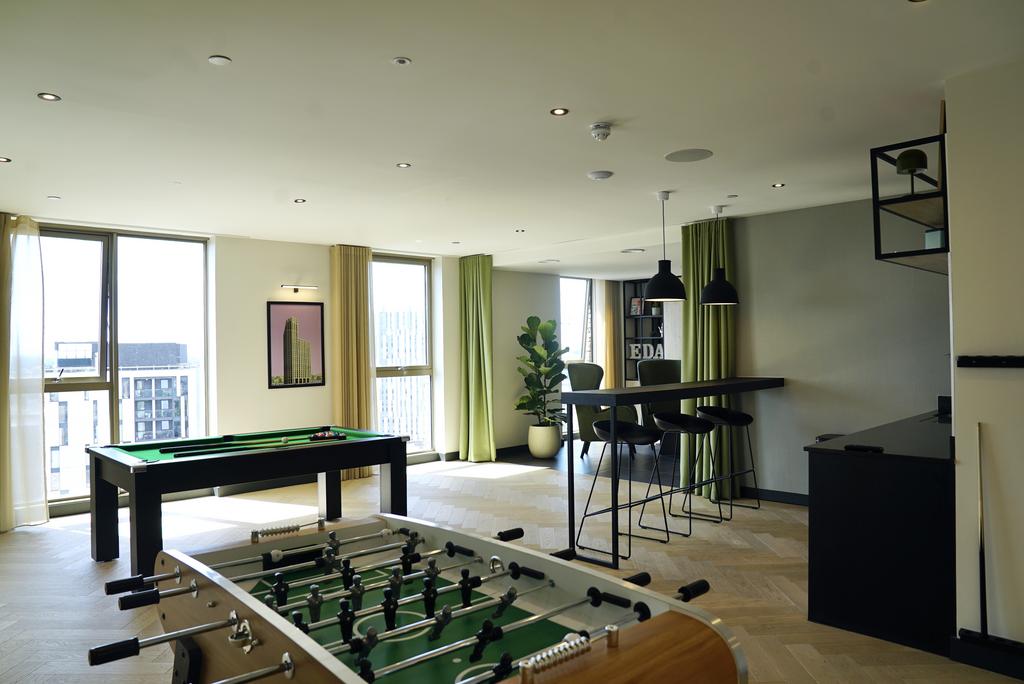 Apartment in Salford - View 5