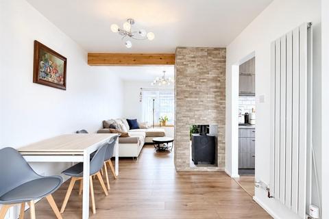3 bedroom semi-detached house for sale, Merestone Road, Hereford