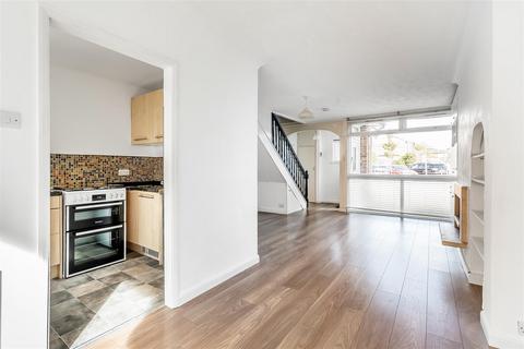 3 bedroom terraced house for sale, Hazelwood Road, Hurst Green