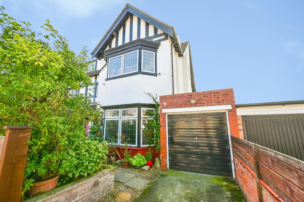 House in Liverpool - View 2