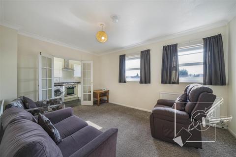 1 bedroom retirement property for sale, St James Oaks, Trafalgar Road, Gravesend