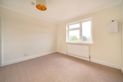 4 bedroom semi-detached house for sale, Spring Grove Crescent, Hounslow TW3
