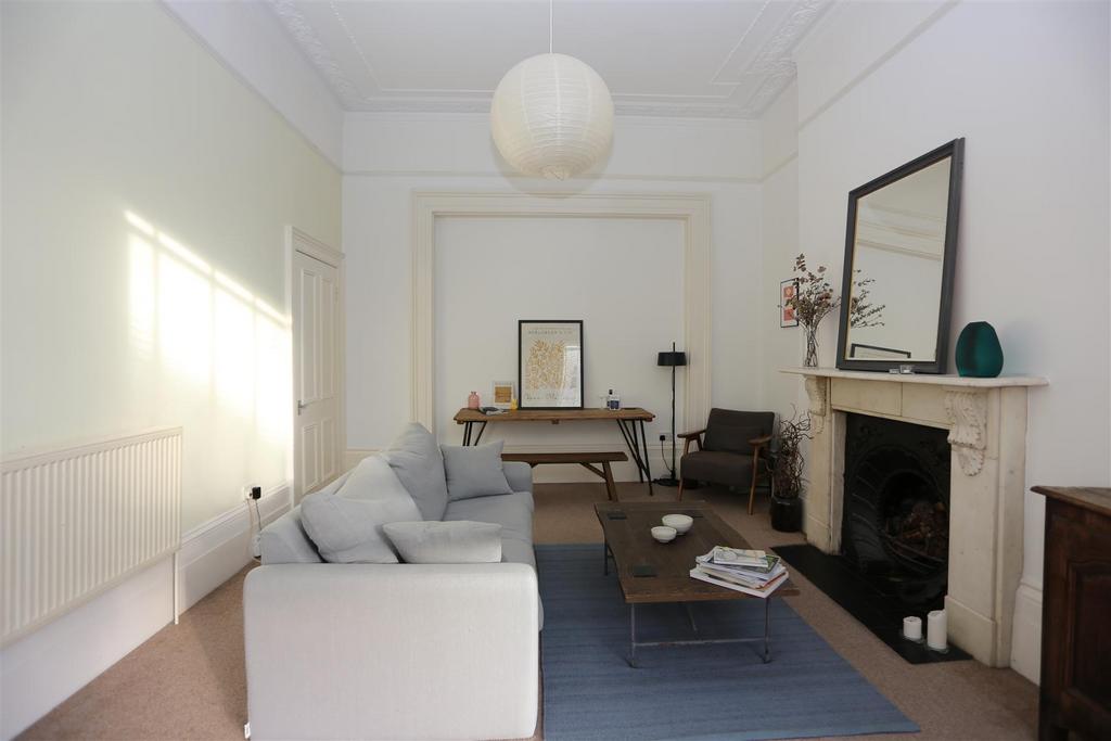 Apartment in Hove - View 5