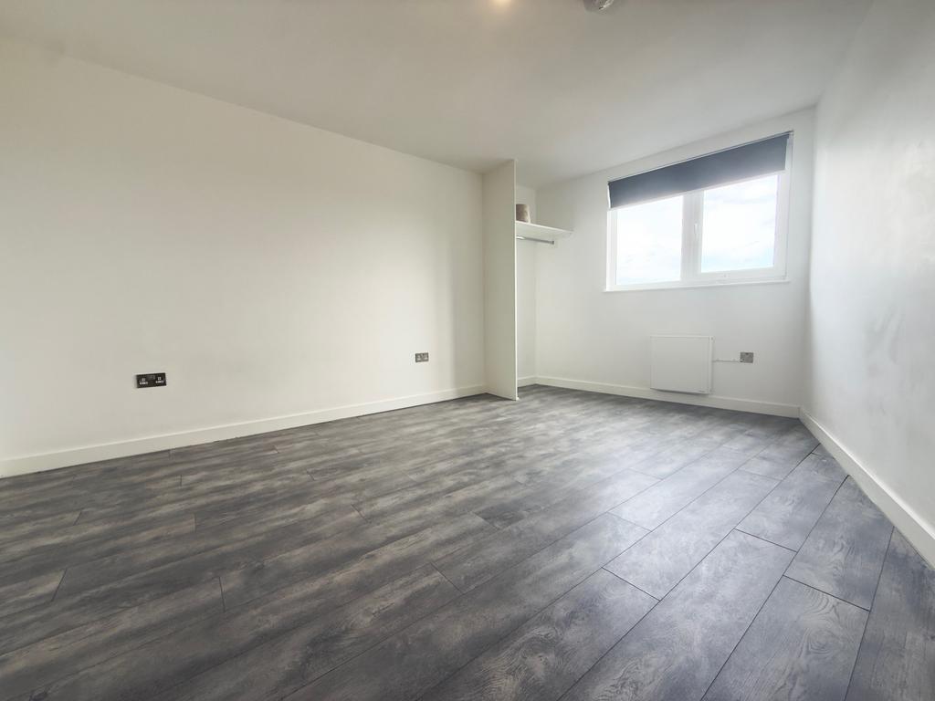 Apartment in Birmingham - View 4
