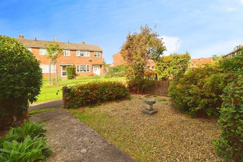 3 bedroom terraced house for sale, Lyndale Road, Yate, Bristol