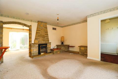 3 bedroom terraced house for sale, Lyndale Road, Yate, Bristol