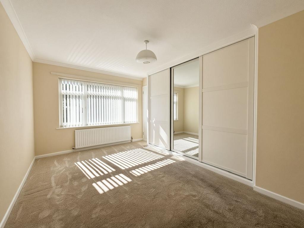 Apartment in WESTBOURNE - View 5